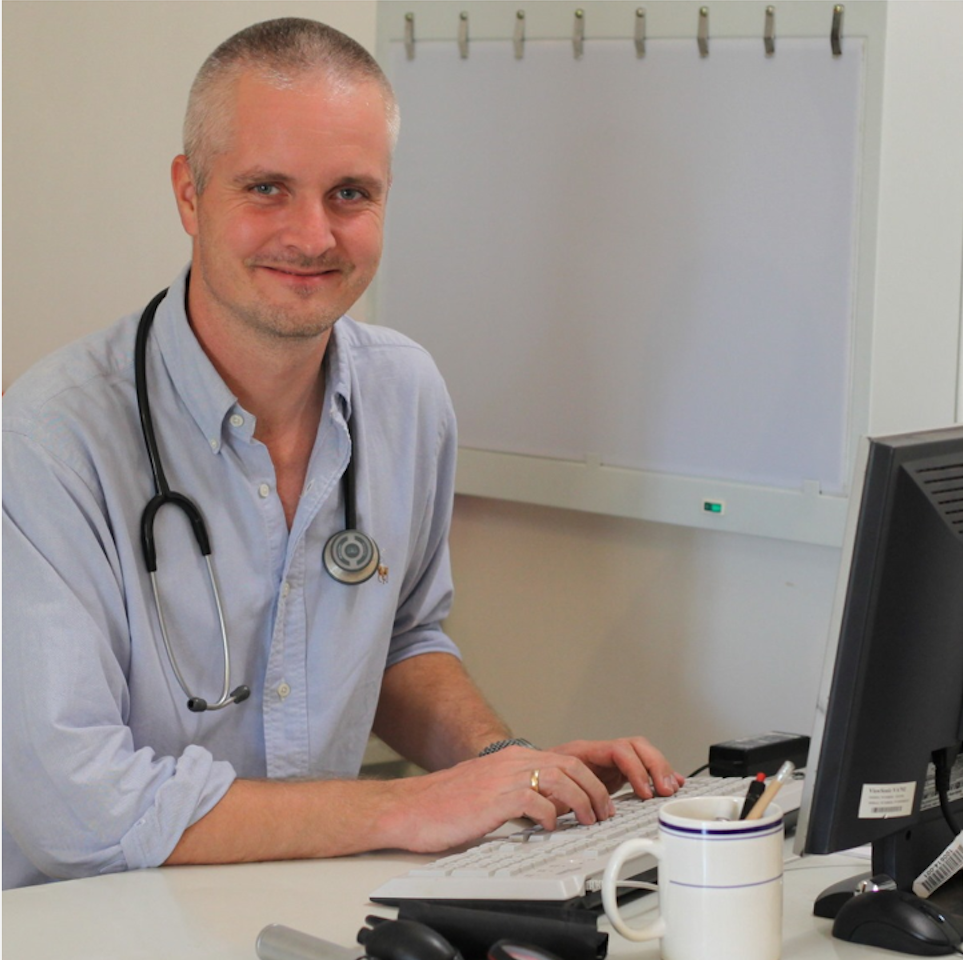 Dr Henrik Friis Juhl